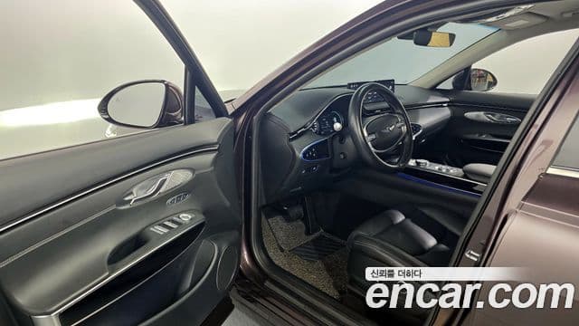 Genesis GV70 2021 — Şəkil 10/20