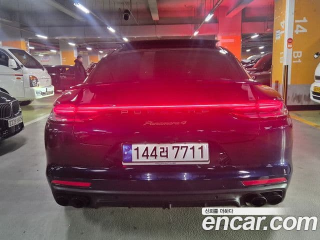 Porsche Panamera 2023 — Şəkil 5/20