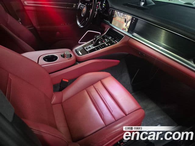 Porsche Panamera 2023 — Şəkil 13/20