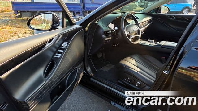 Genesis Electrified G80 2021 — Şəkil 11/20