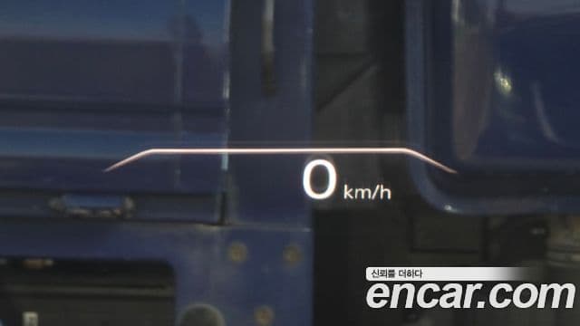 Genesis Electrified G80 2021 — Şəkil 17/20