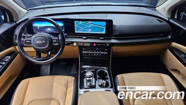 Kia Carnival 2023 — Şəkil 10/20