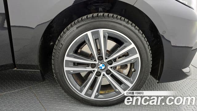 BMW 2 Series Gran Coupe 2022 — ფოტო 5/20