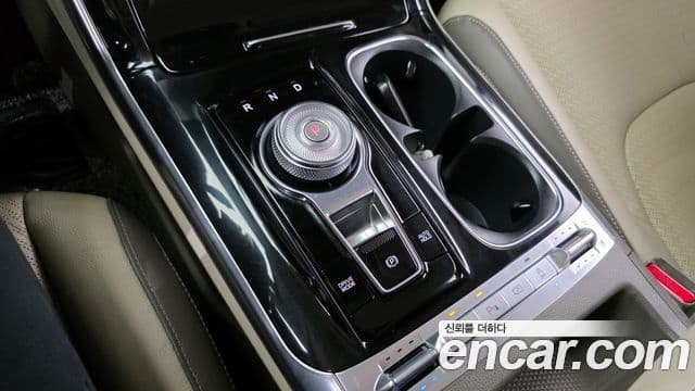 Kia Carnival 2020 — Şəkil 7/20