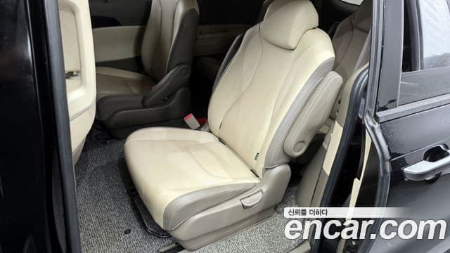 Kia Carnival 2020 — Şəkil 11/20