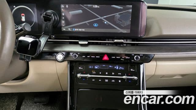 Kia Carnival 2020 — Şəkil 17/20