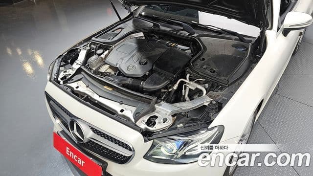 Mercedes-Benz E-Class 2019 — Şəkil 6/20