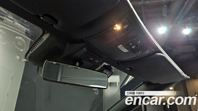 Mercedes-Benz E-Class 2019 — Şəkil 18/20