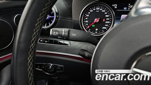Mercedes-Benz E-Class 2019 — Şəkil 19/20