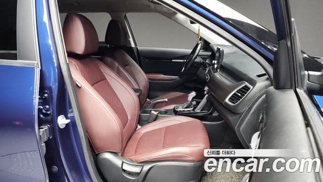Kia Seltos 2019 — ფოტო 11/20