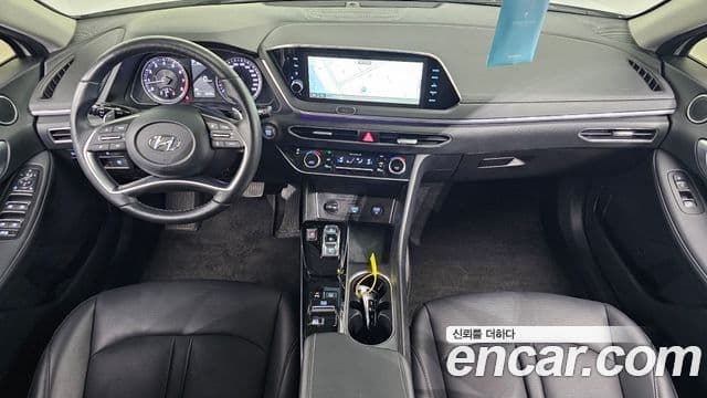 Hyundai Sonata Hybrid 2021 — Photo 11/20