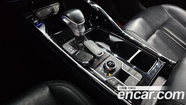 Kia Sorento 2022 — Şəkil 9/20