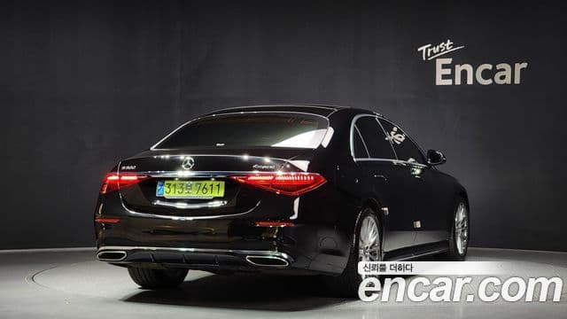 Mercedes-Benz S-Class 2021 — Photo 3/20