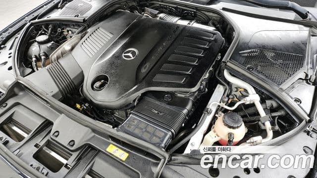 Mercedes-Benz S-Class 2021 — Photo 18/20