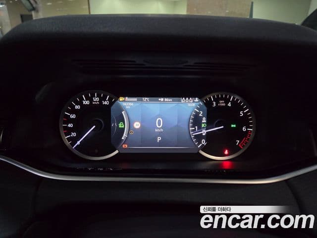 Land Rover Range Rover Evoque 2023 — Photo 7/20