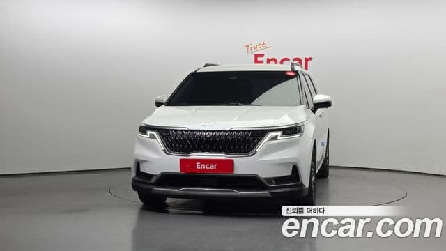 Kia Carnival 2023 — Şəkil 3/20