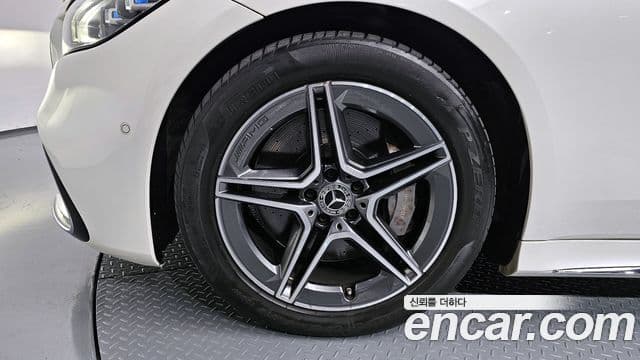 Mercedes-Benz S-Class 2022 — ფოტო 5/20