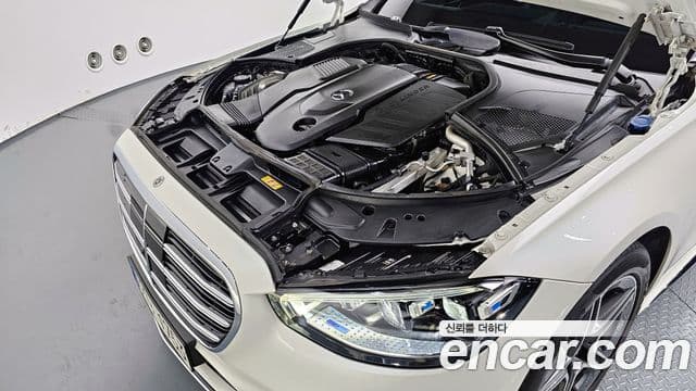 Mercedes-Benz S-Class 2022 — ფოტო 6/20