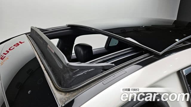 Mercedes-Benz S-Class 2022 — ფოტო 18/20