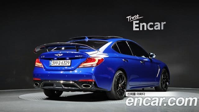 Genesis G70 2019 — Photo 15/20
