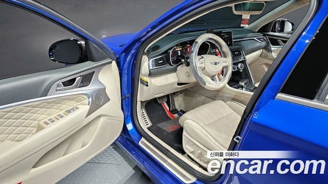 Genesis G70 2019 — Photo 19/20
