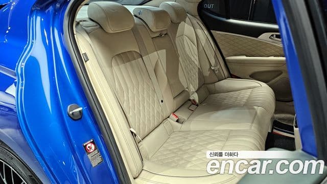 Genesis G70 2019 — Photo 7/20