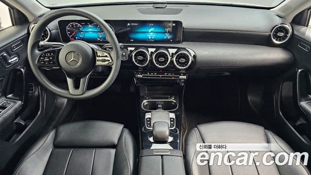 Mercedes-Benz A-Class 2020 — Şəkil 7/20