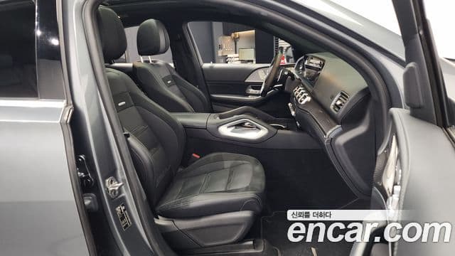 Mercedes-Benz GLE-Class 2021 — ფოტო 11/20