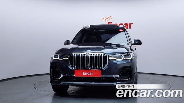 BMW X7 2022 — Фото 3/20