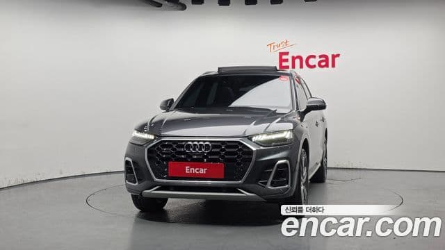 Audi Q5 2021 — ფოტო 3/20