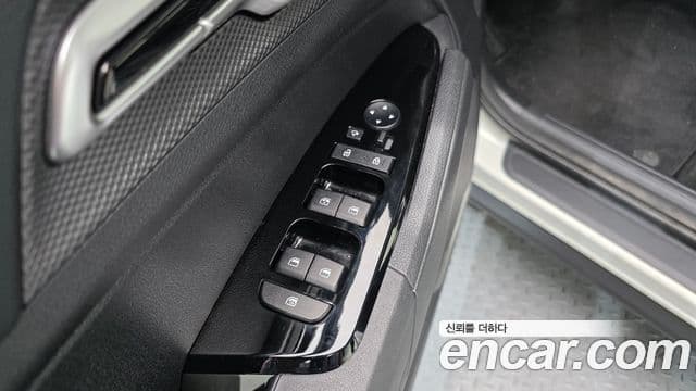 Kia Sportage 2024 — ფოტო 14/20