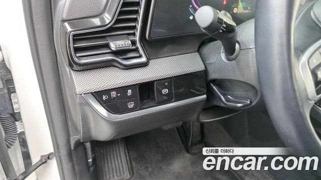 Kia Sportage 2024 — ფოტო 15/20