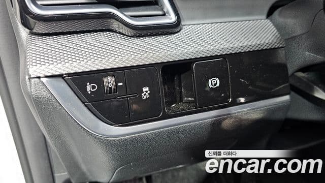 Kia Sportage 2021 — Şəkil 13/20