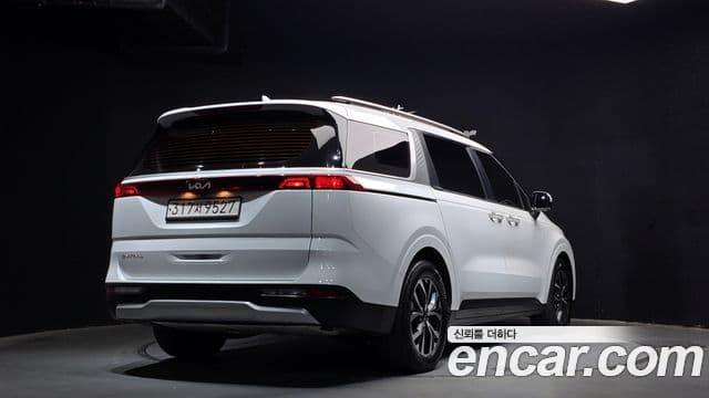 Kia Carnival 2022 — Şəkil 2/20