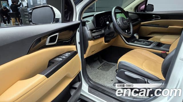 Kia Carnival 2022 — Şəkil 11/20