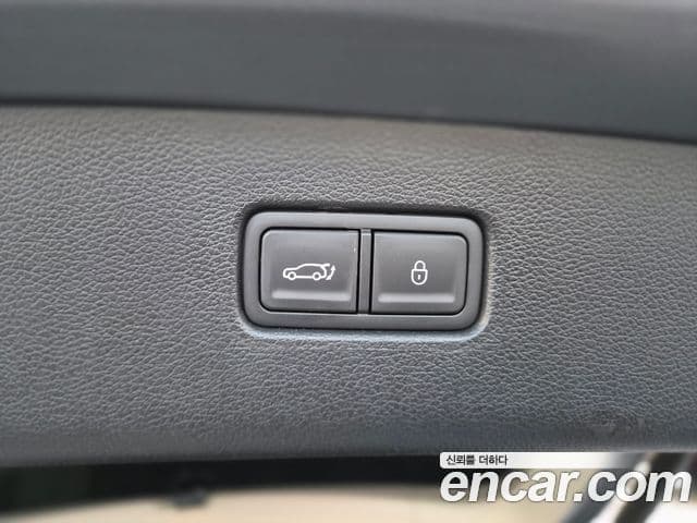 Genesis GV80 2022 — ფოტო 18/20
