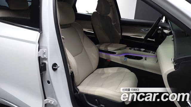 Genesis GV70 2023 — ფოტო 10/20
