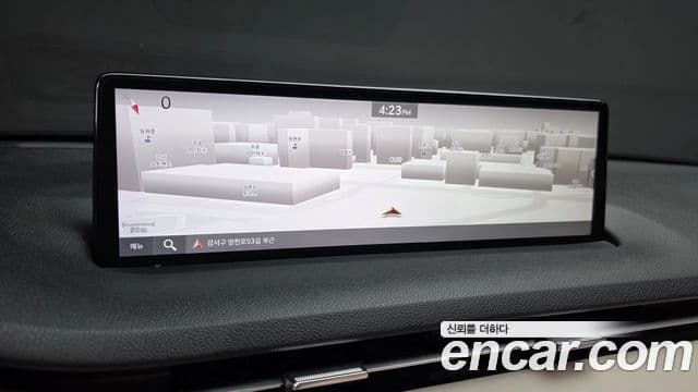 Genesis GV70 2023 — ფოტო 15/20