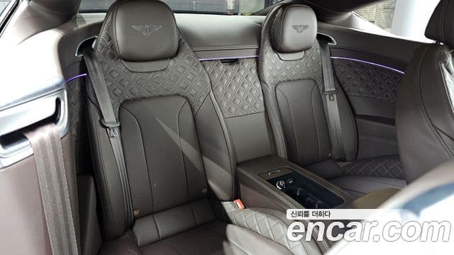 Bentley Continental GT 2019 — Şəkil 12/20