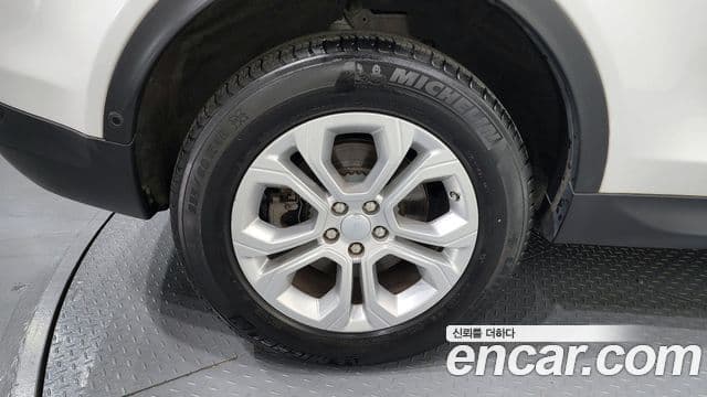 Land Rover Discovery Sport 2021 — Şəkil 5/20