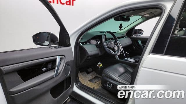 Land Rover Discovery Sport 2021 — Şəkil 10/20