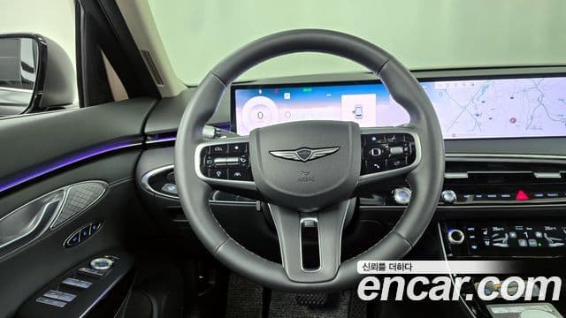 Genesis GV70 2024 — ფოტო 13/20