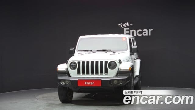 Jeep Wrangler 2021 — ფოტო 3/20