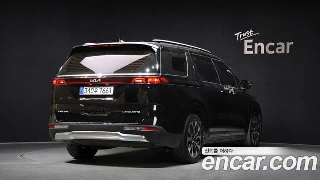Kia Carnival 2022 — Фото 2/20