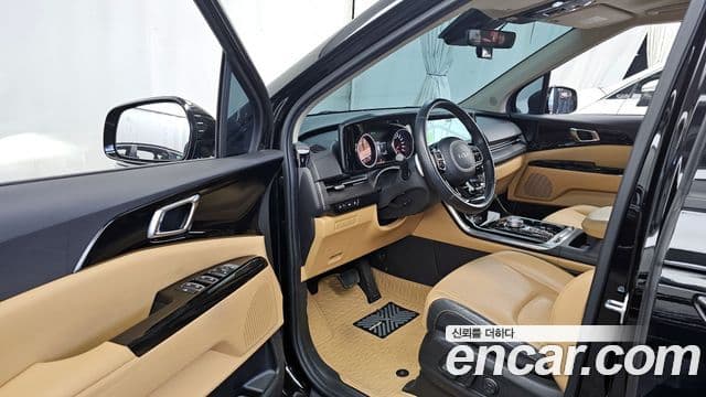 Kia Carnival 2022 — Фото 10/20