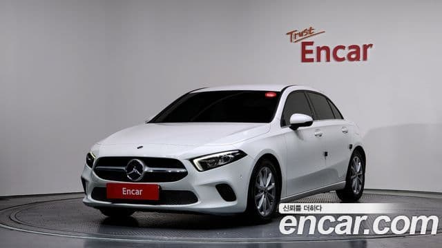 Mercedes-Benz A-Class 2020 — ფოტო 1/20