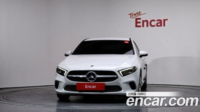 Mercedes-Benz A-Class 2020 — ფოტო 3/20