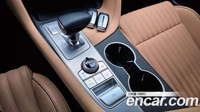 Genesis G70 2021 — Şəkil 19/20