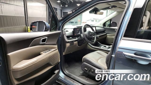 Kia Carnival 2024 — Фото 10/20
