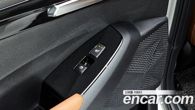 Kia Seltos 2024 — фото 18 из 20